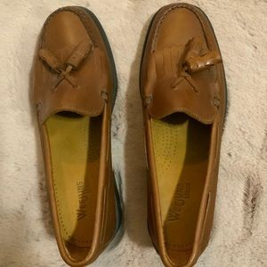 Bass Weejuns Marietta II Brown Tasseled Leather Loafers 7M w Box